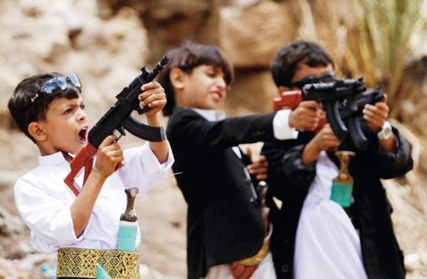 عيد صنعاء.. مواطنون يجازفون للاحتفال وتزايد تهديدات تفشي كورونا (تقرير)