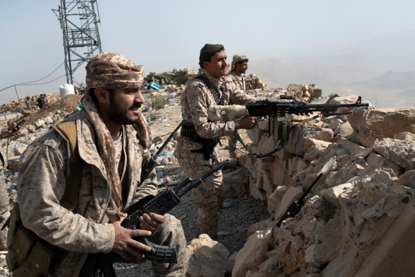 مقتل قائد رفيع في الجيش الوطني خلال معارك ضد الحوثيين