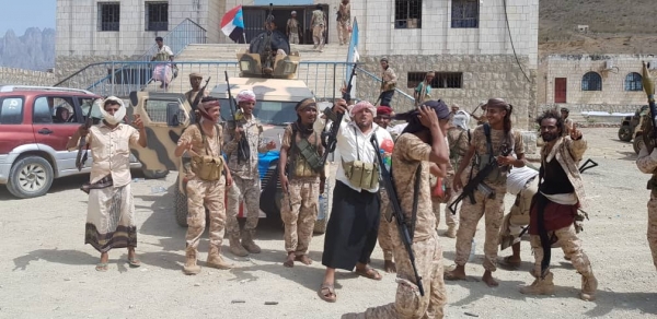 مندوب اليمن لدى اليونسكو يطالب الشعب بمساءلة حكومته