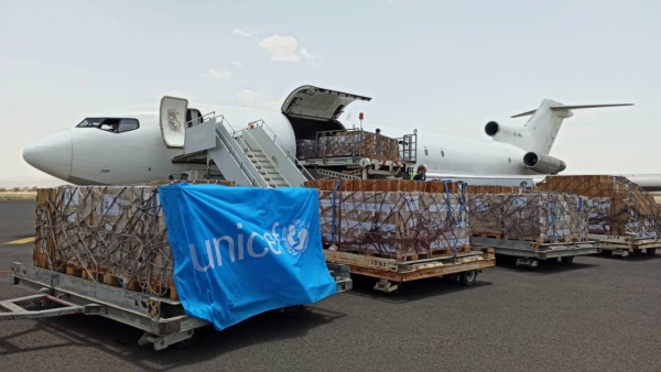 بدعم من اليونيسف.. وصول 19 طنا من المساعدات الطبية إلى صنعاء