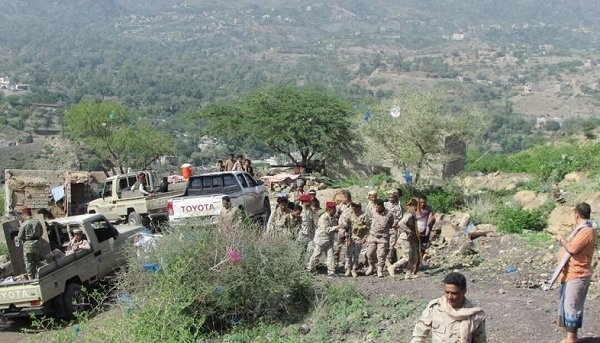 برلماني يمني يكشف حقيقة أحداث الحجرية ومخطط تمزيق تعز