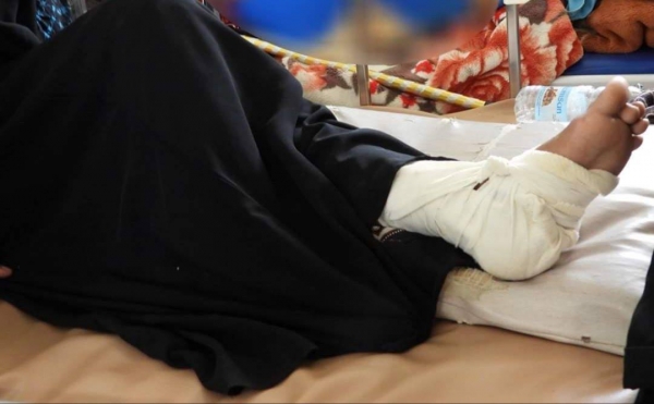 إصابة امرأة بقصف حوثي في الضالع