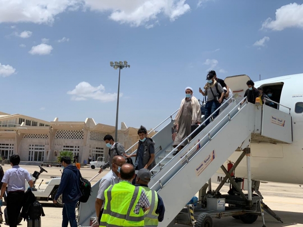 وصول 228 مسافراً من اليمنيين العالقين في ماليزيا