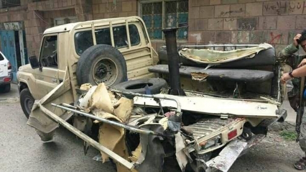 مقتل جندي وإصابة 9 آخرين بانفجار عبوة ناسفة استهدفت طقما عسكريا بتعز