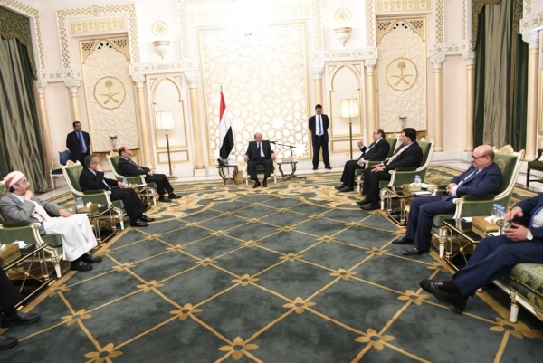 الرئيس هادي: اليمن يمر بمرحلة حرجة واتفاق الرياض منطلق لاستعادة الدولة