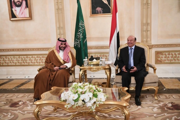 هادي يلتقي خالد بن سلمان والأخير يؤكد حرص المملكة على تنفيذ اتفاق الرياض