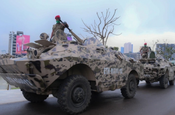 إثيوبيا.. آبي أحمد يعلن السيطرة على عاصمة إقليم تيغراي والمقاتلون يؤكدون أنهم سيواصلون الحرب