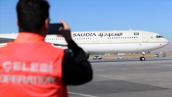 الخطوط السعودية تستأنف رحلاتها إلى الدوحة الإثنين