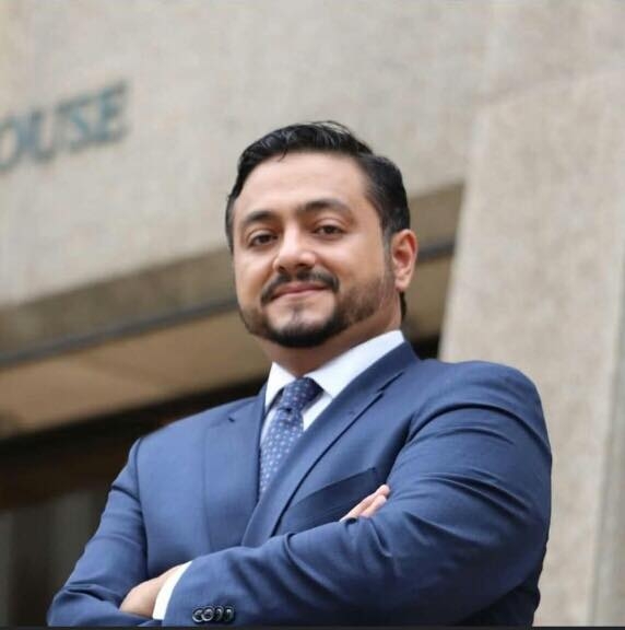 رشاد حوتر أول يمني يشغل منصب قاضي في الولايات المتحدة