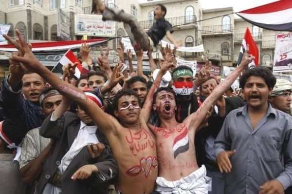 رموز ثورة فبراير على رصيف المنفى.. بين الملاحقة والخذلان (تقرير)