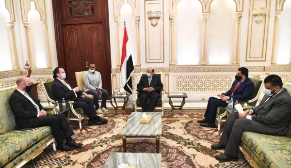 الرئيس هادي يدعو المنظمات الدولية للتتواجد أينما وجدت الحكومة