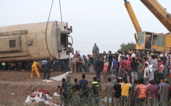 للمرة الثانية في شهر.. حادثة قطار طوخ توقع عشرات القتلى والجرحى بمصر