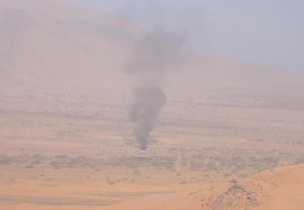 مأرب.. مدفعية الجيش تستهدف تجمعات وتحركات للحوثيين غربي المحافظة