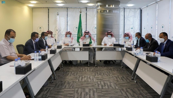 وكالة: الشرعية والانتقالي يؤكدان وقف التصعيد واستكمال تنفيذ اتفاق الرياض