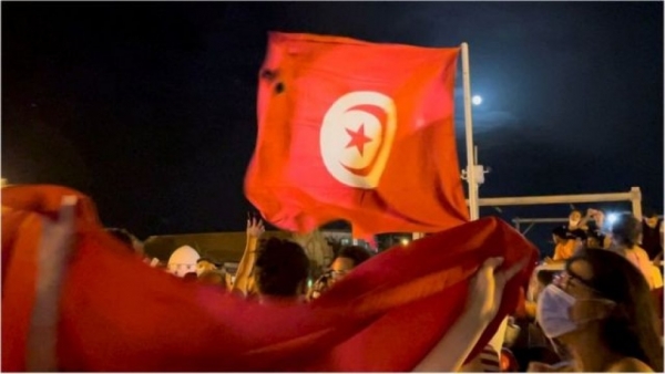 فرنسا تدعو لعودة الأداء الطبيعي للمؤسسات الديمقراطية في تونس
