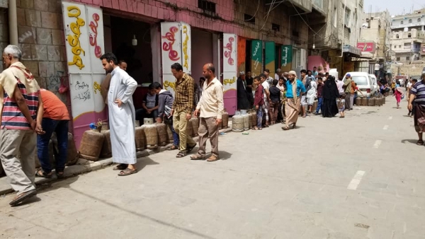 الحوثيون: استبدال أكثر من 19 ألف إسطوانة غاز تالفة في خمس محافظات