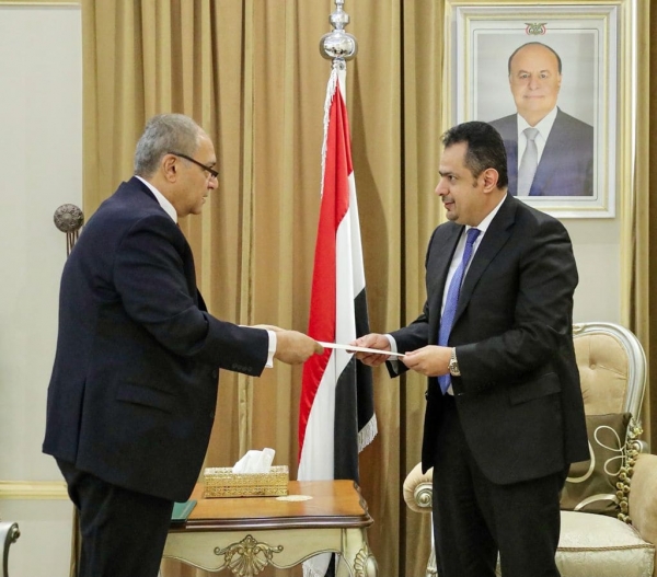 رئيس الوزراء اليمني يتلقى دعوة رسمية لزيارة مصر