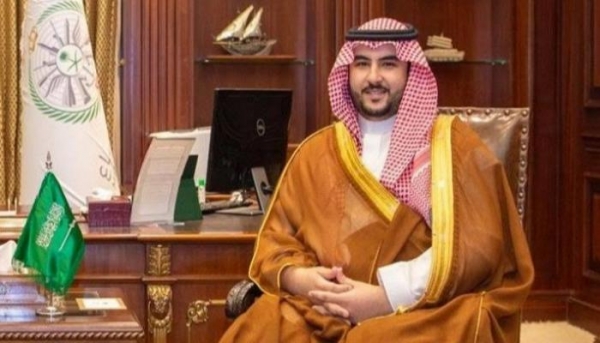 خالد بن سلمان يبحث مع ليندر كينغ جهود إنهاء الحرب في اليمن