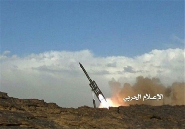 الحوثيون يقصفون مدينة مأرب بستة صواريخ باليستية