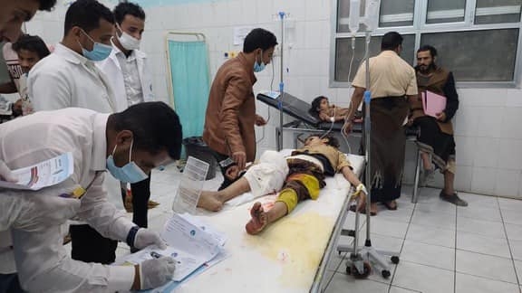 إرتفاع ضحايا القصف الحوثي على حي سكني بمأرب إلى 39 قتيلا وجريحا