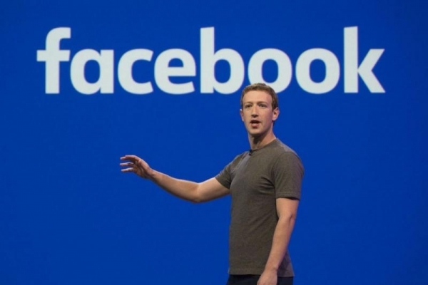 فيسبوك تتكبد خسارة تأريخية وزوكربيرغ يفقد 31 مليار دولار