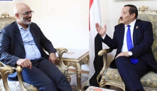 سفير هولندا يكشف عن زيارته صنعاء والحديدة بشأن حل أزمة ناقلة 