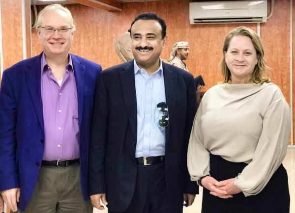 وفد أمريكي بقيادة 