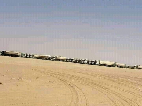 الحوثيون يوافقون على دخول شاحنات الوقود شريطة إشرافهم على عملية التوزيع والبيع