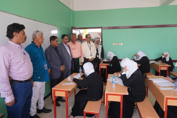 أكثر من 86 ألف طالباً يبدؤون امتحانات نيل الشهادة الثانوية في 13 محافظة