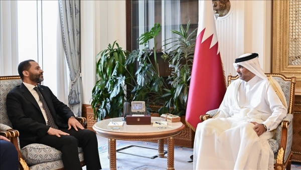 رئيس وزراء قطر يبحث مع 
