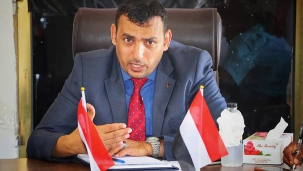 مسؤول يمني: الانتقالي يمارس ضغوطا على المجلس الرئاسي لتغيير محافظ سقطرى