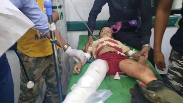 إصابة 12 طفلا جراء قصف حوثي استهدف حي 