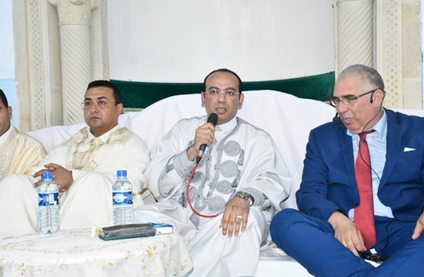  إعفاء إمام مسجد تونسي بسبب تلاوة آيات بها لفظ 