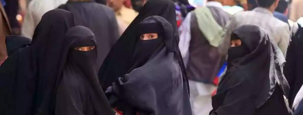 هيومن رايتس ووتش: جميع أطراف النزاع في اليمن تنتهك حق المرأة في التنقل