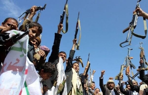 الحوثيون يختطفون العشرات من شباب حي 