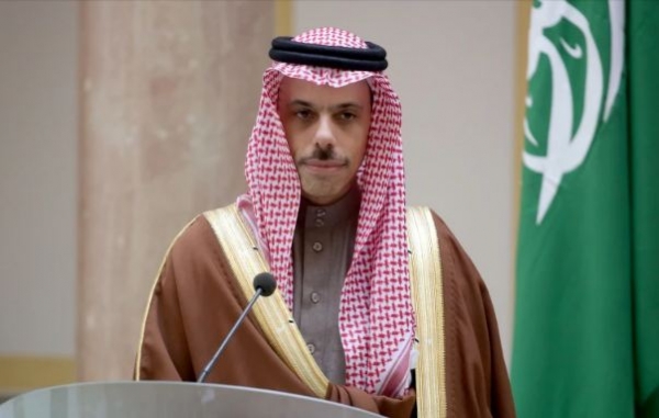 السعودية تجدد التزامها بتمكين المجلس الرئاسي اليمني من أداء عمله