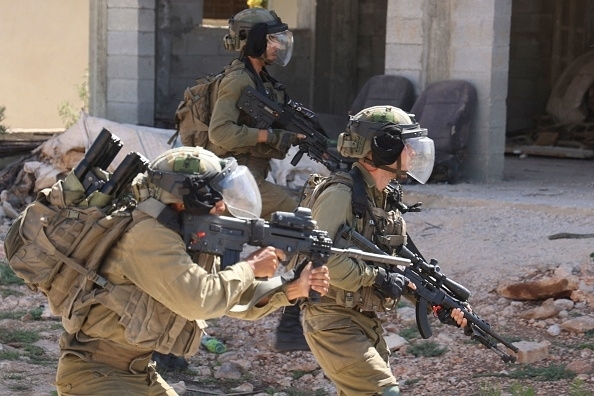 استشهاد ثلاثة فلسطينيين برصاص قوات الاحتلال الإسرائيلي في نابلس شمال الضفة