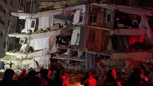 تركيا.. تضرر عائلات يمنية جراء الزلازل المدمرة في في مدينتي ملاطيا وهاتاي