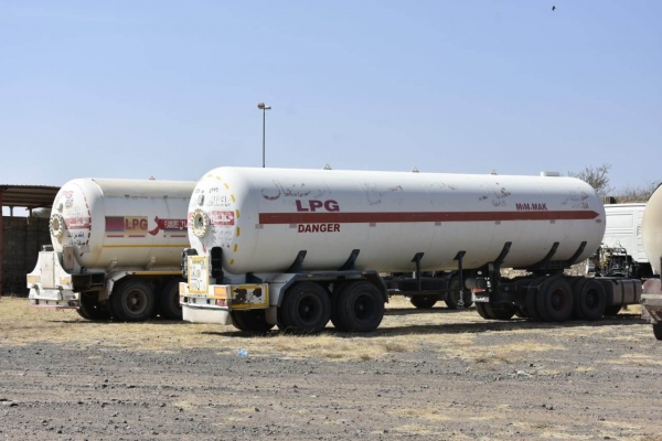 شركة الغاز: الحوثيون يمنعون وصول المقطورات لمناطق سيطرتهم بهدف بيع الغاز المستورد بأسعار باهظة
