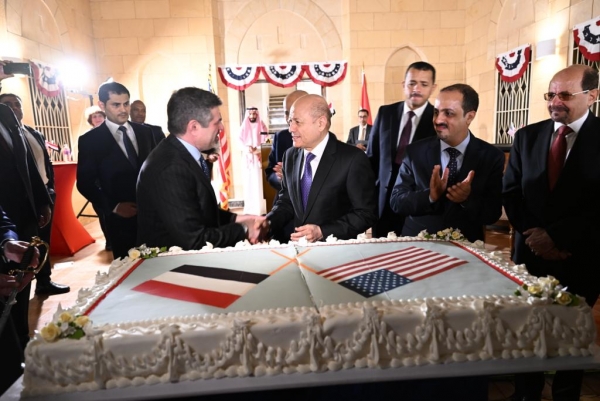 السفير الأمريكي يدعو الحوثيين إلى الإنخراط بجدية في المفاوضات الهادفة لإحلال السلام