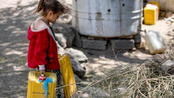 الصليب الأحمر: الحصول على مياه شرب آمنة يشكل تحديا يوميا لليمنيين