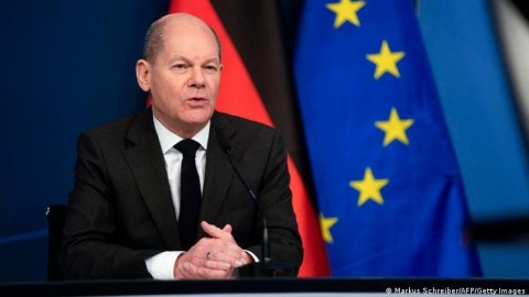 شولتس: ألمانيا لن تسلم طائرات يوروفايتر المقاتلة للسعودية قريبا.. وطلبات الحصول على 