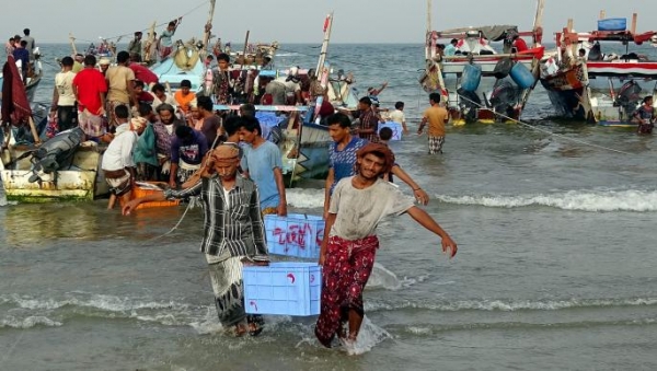 اليمن: انتشال السفن الغارقة لتسهيل الصيد