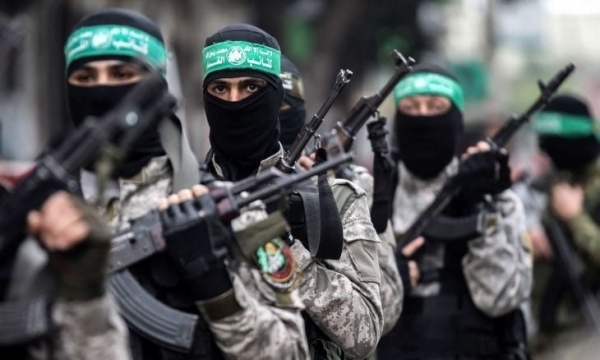 مقاتلو المقاومة يستخدمون "تكتيك اللدغة" في قتال جيش الاحتلال في غزة