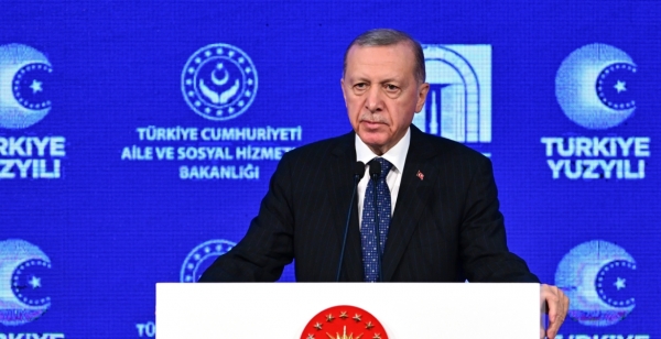 أردوغان يهاجم نتنياهو ويصف إسرائيل بدولة “إرهاب”.. أكد أن حماس حزب سياسي انتخبه الفلسطينيون