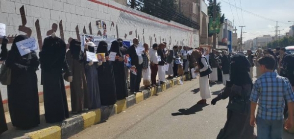 نادي المعلمين يطالب بالإفراج الفوري عن رئيس النادي ورفاقه المختطفين في سجون الحوثي