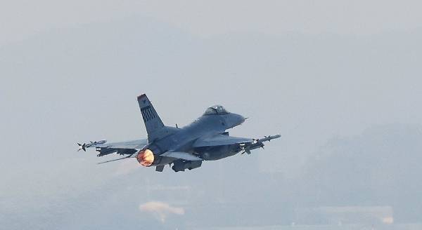 تحطم مقاتلة أمريكية من طراز (F-16) في كوريا الجنوبية