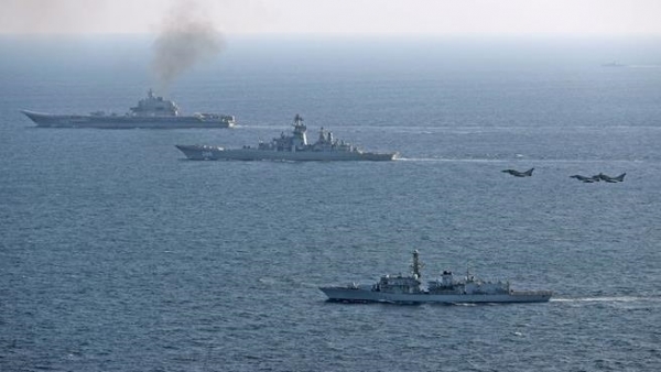 توجهات أمريكية بريطانية للسيطرة على سواحل وموانئ اليمن على البحر الأحمر