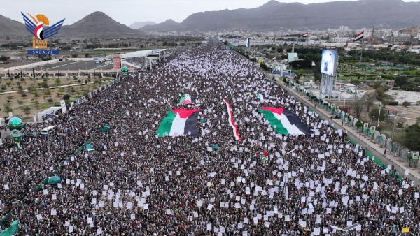 تظاهرات حاشدة في صنعاء ومأرب وتعز تضامنا مع فلسطين وتنديدا بجرائم الإحتلال