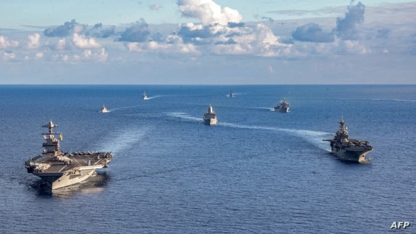 أمريكا واليونان تبحثان التعاون الدفاعي وجهود حماية التجارة في البحر الأحمر